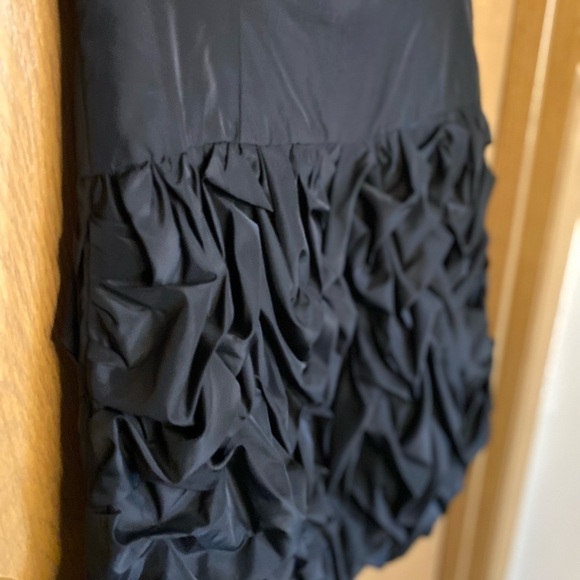 Express sleeveless mini Black Ruffle Cocktail Dress size 10 - Picture 9 of 9